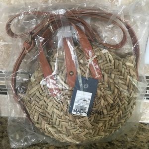 Universal Thread round straw crossbody bag